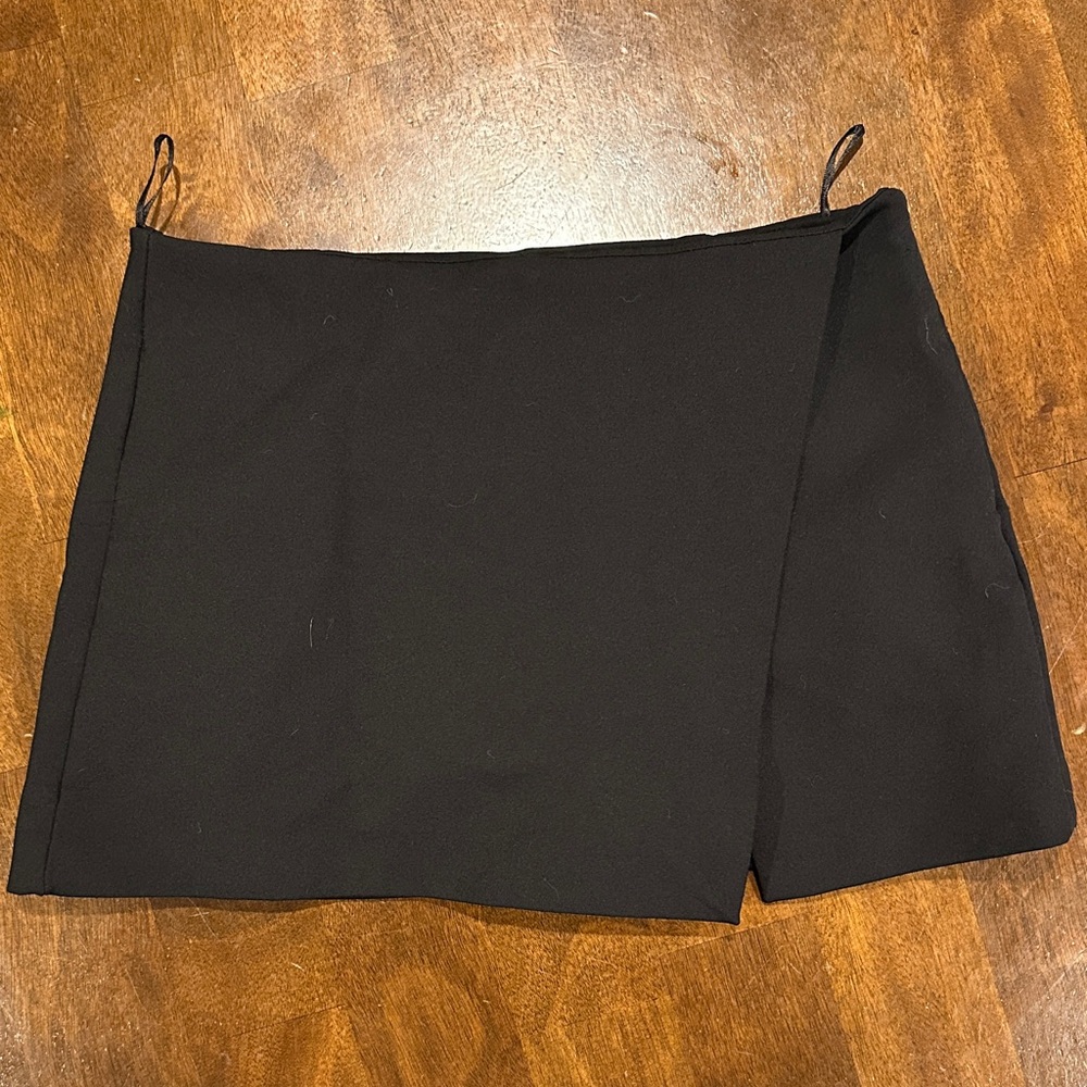 Zara Black Mini Skirt